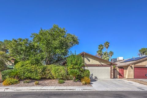 Homes For Sale - 4745 Desert Vista Road<br/> Las Vegas, NV 89121