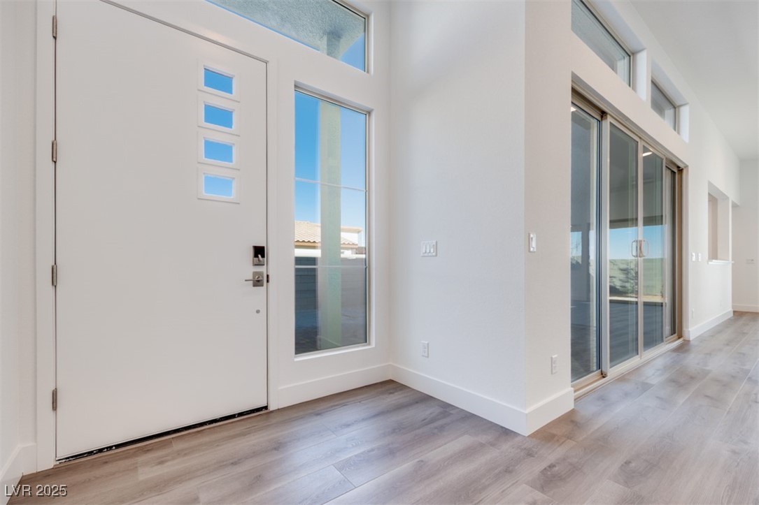 10340 Narrows Street