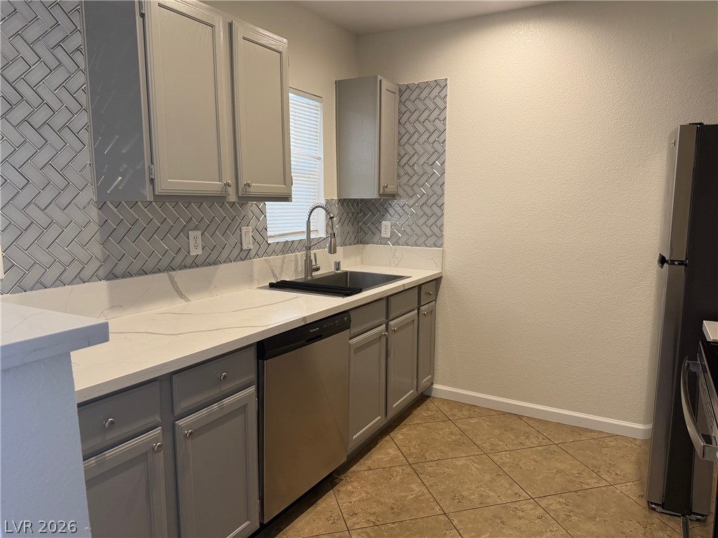 6650 W Warm Springs Road 2174
