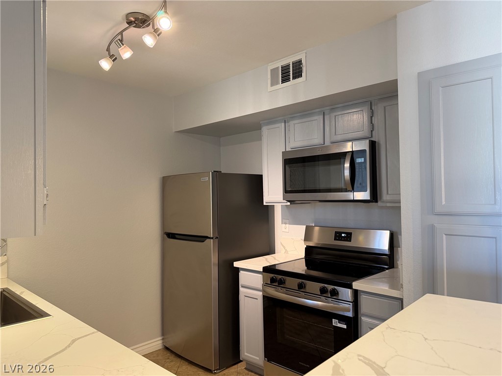 6650 W Warm Springs Road 2174