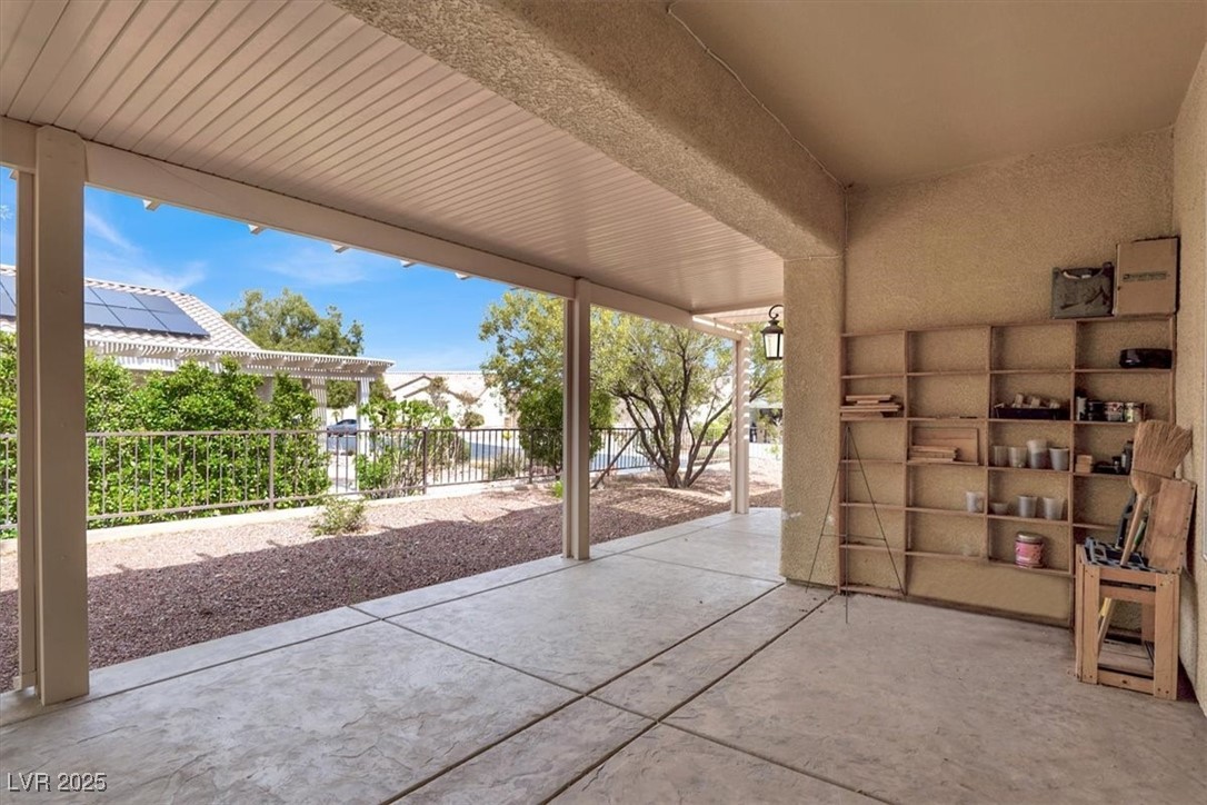 2318 Shorewood Hills Avenue, Henderson, Nevada image 32