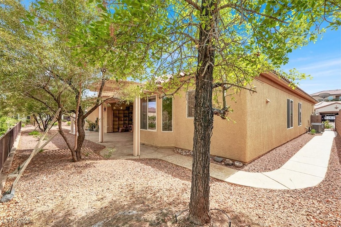 2318 Shorewood Hills Avenue, Henderson, Nevada image 33