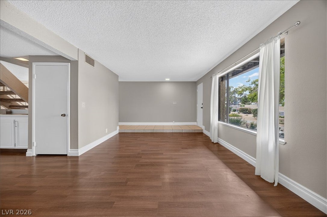 4669 Kelly Barry Way