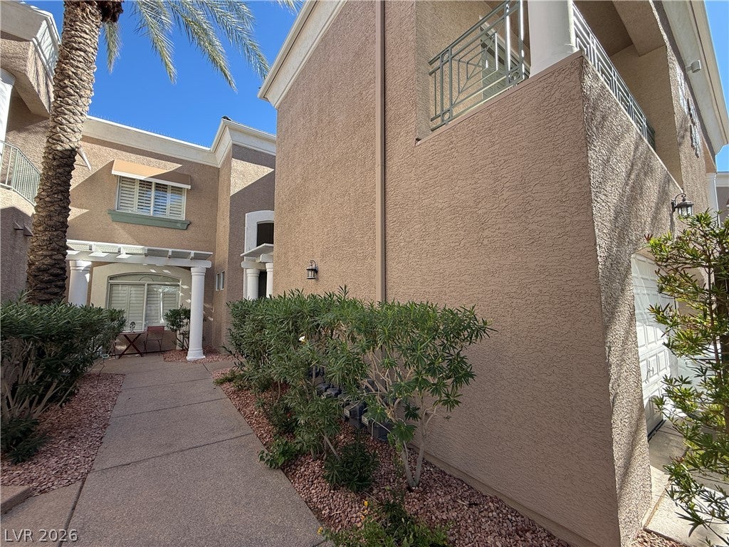 9420 San Laguna Court 105