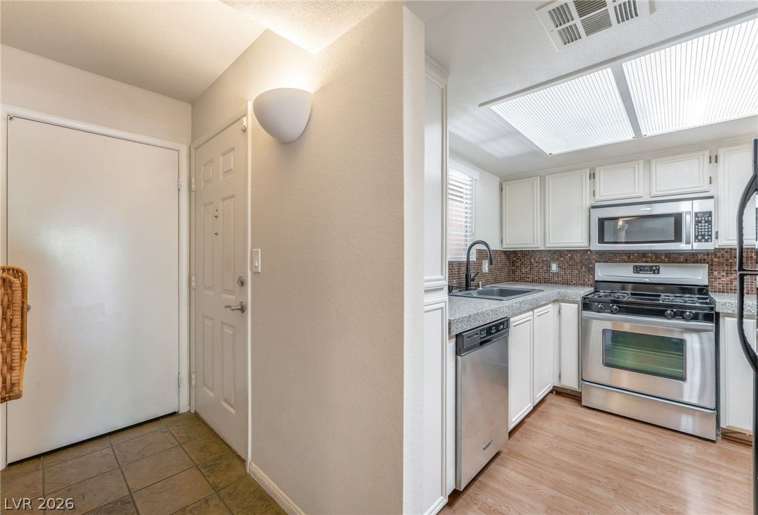 1901 Rio Canyon Court 102