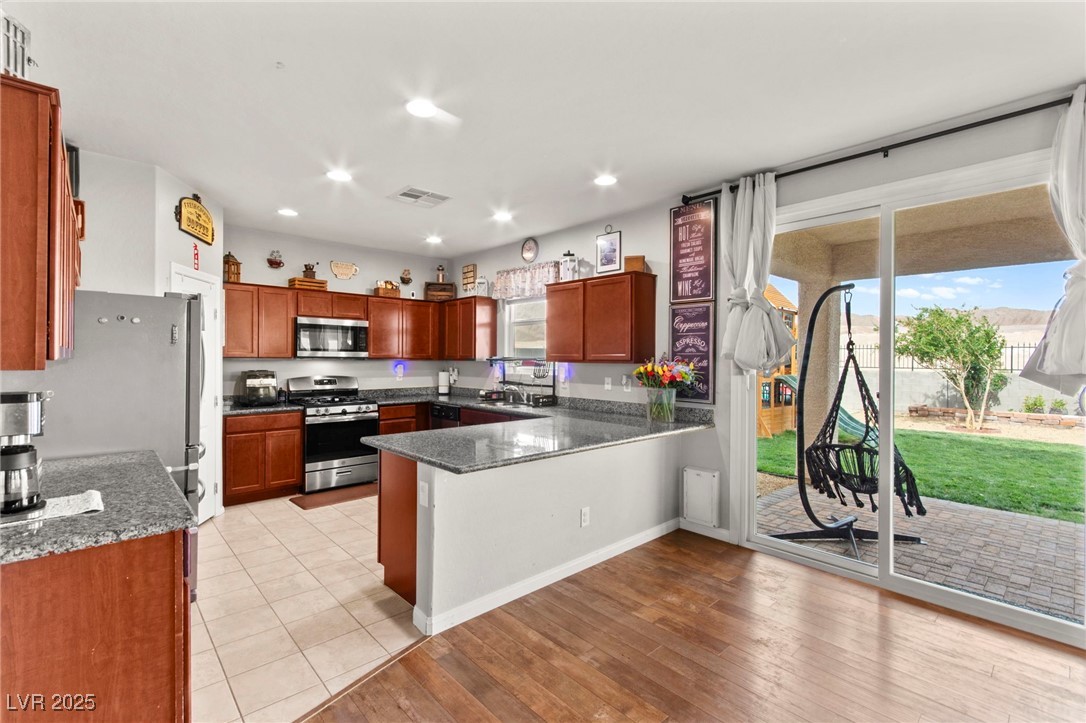 2672 Painted Mist Court, Las Vegas, Nevada image 14