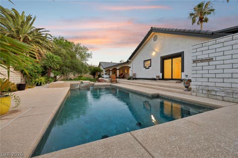 Tiny photo for 1700 Charles Lam Court, Las Vegas, NV 89117 (MLS # 2784771)
