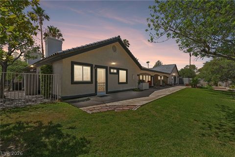 Tiny photo for 1700 Charles Lam Court, Las Vegas, NV 89117 (MLS # 2784771)