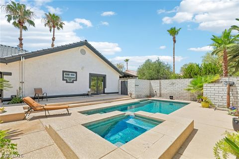 Tiny photo for 1700 Charles Lam Court, Las Vegas, NV 89117 (MLS # 2784771)