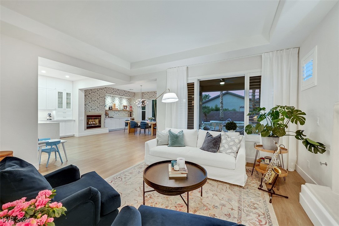 Las Vegas, Nevada 89138, United States, 4 Bedrooms Bedrooms, ,3 BathroomsBathrooms,Residential,Pending,109572