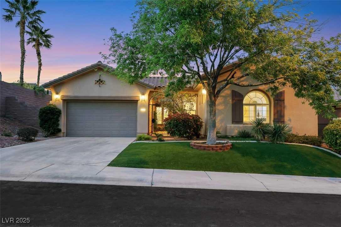 Las Vegas, Nevada 89138, United States, 4 Bedrooms Bedrooms, ,3 BathroomsBathrooms,Residential,Pending,109572