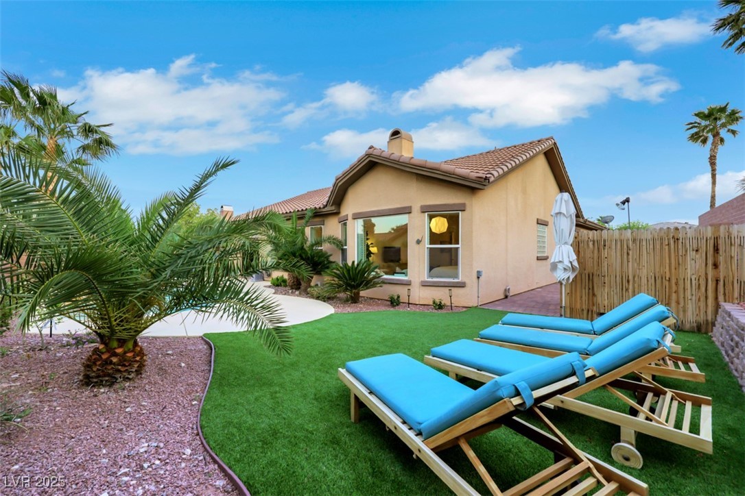 Las Vegas, Nevada 89138, United States, 4 Bedrooms Bedrooms, ,3 BathroomsBathrooms,Residential,Pending,109572