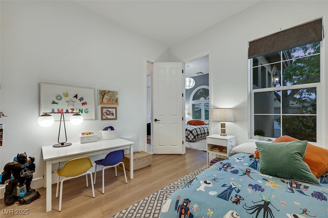 Las Vegas, Nevada 89138, United States, 4 Bedrooms Bedrooms, ,3 BathroomsBathrooms,Residential,Pending,109572