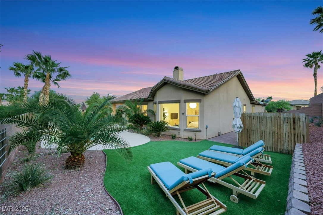 Las Vegas, Nevada 89138, United States, 4 Bedrooms Bedrooms, ,3 BathroomsBathrooms,Residential,Pending,109572