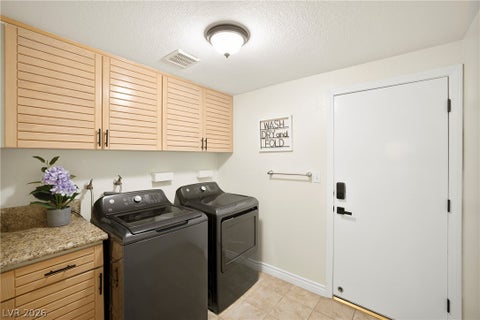Tiny photo for 5046 Crooked Stick Way, Las Vegas, NV 89113 (MLS # 2795565)