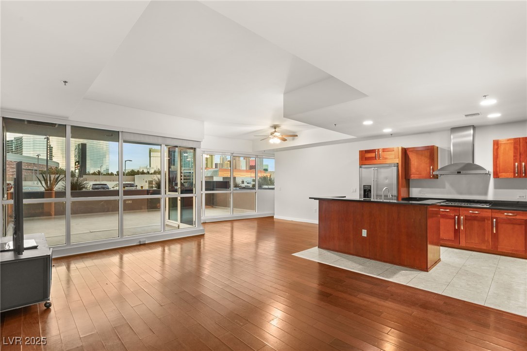4525 Dean Martin Drive 409