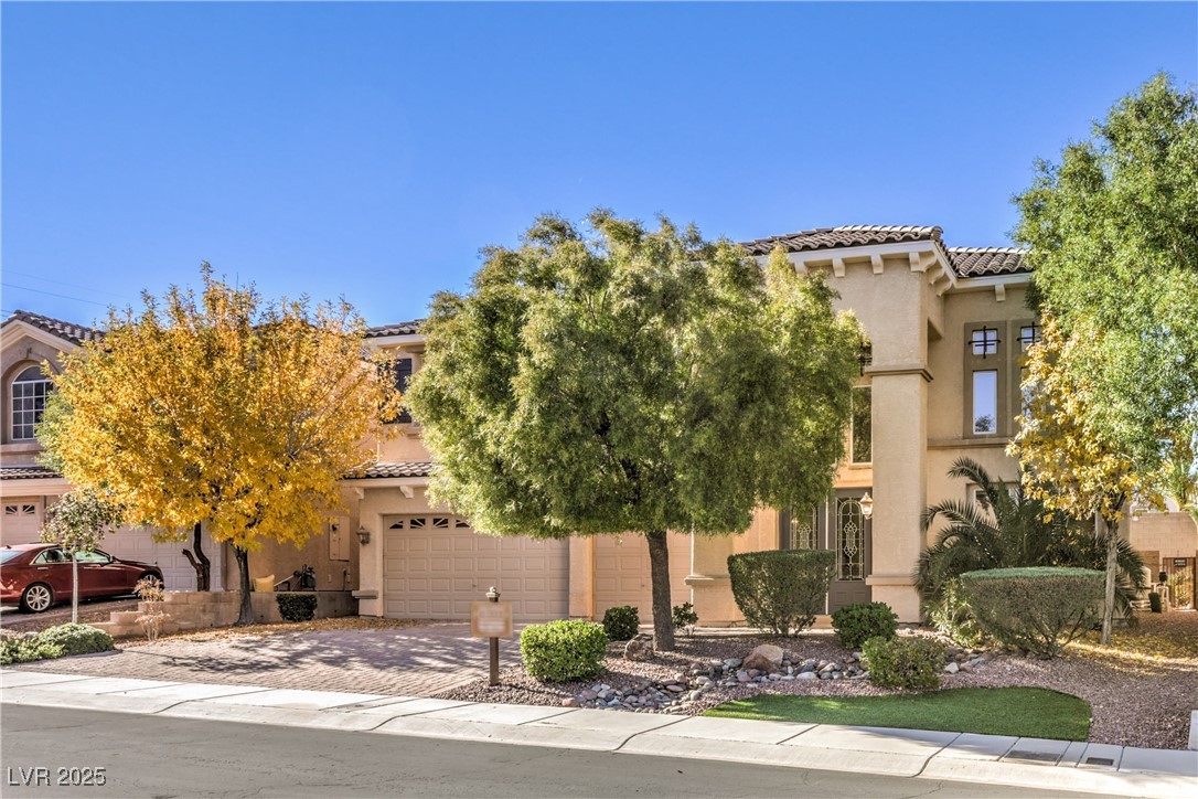 2753 Kildrummie Street