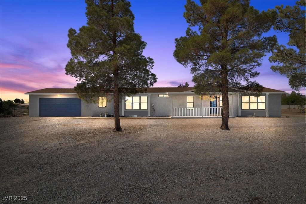 Pahrump, Nevada 89048, United States, 3 Bedrooms Bedrooms, ,2 BathroomsBathrooms,Residential,Active,158497