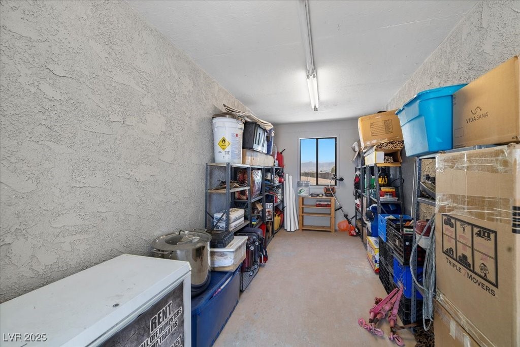 Pahrump, Nevada 89048, United States, 3 Bedrooms Bedrooms, ,2 BathroomsBathrooms,Residential,Active,158497