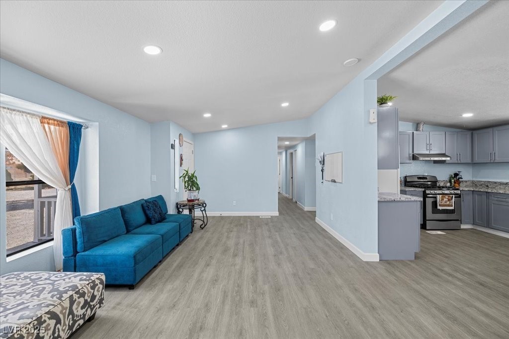 Pahrump, Nevada 89048, United States, 3 Bedrooms Bedrooms, ,2 BathroomsBathrooms,Residential,Active,158497