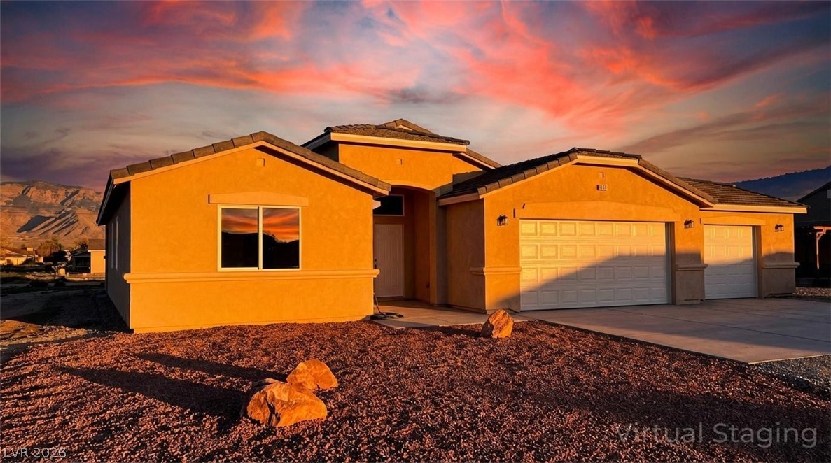 3001 Spy Glass Avenue