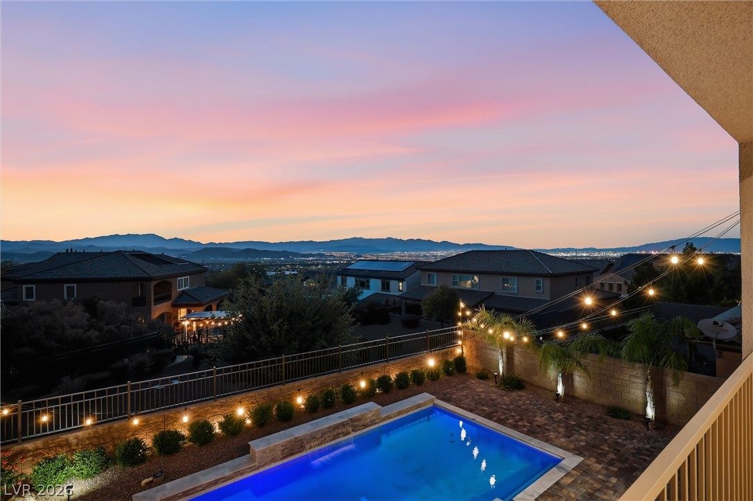 2901 Grande Arch Street