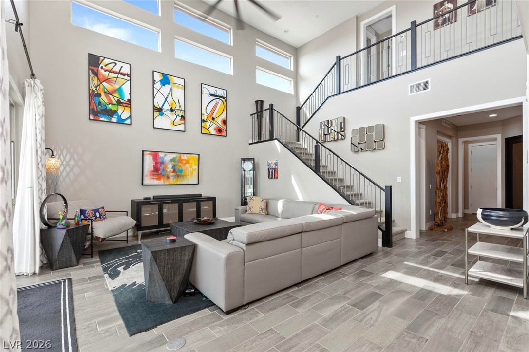 2153 King Crest Court