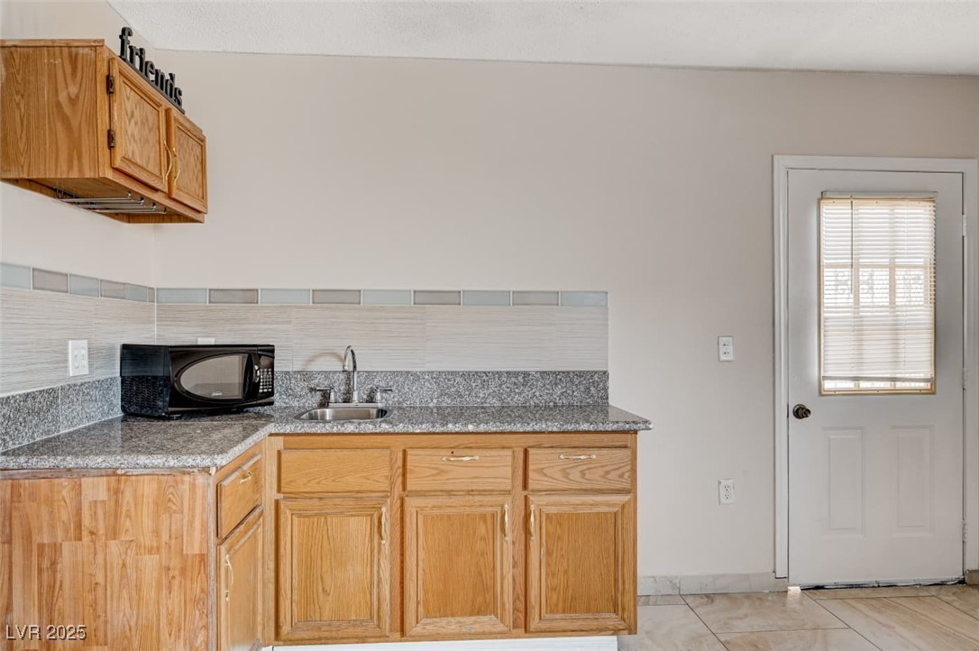 2345 Stockton Avenue