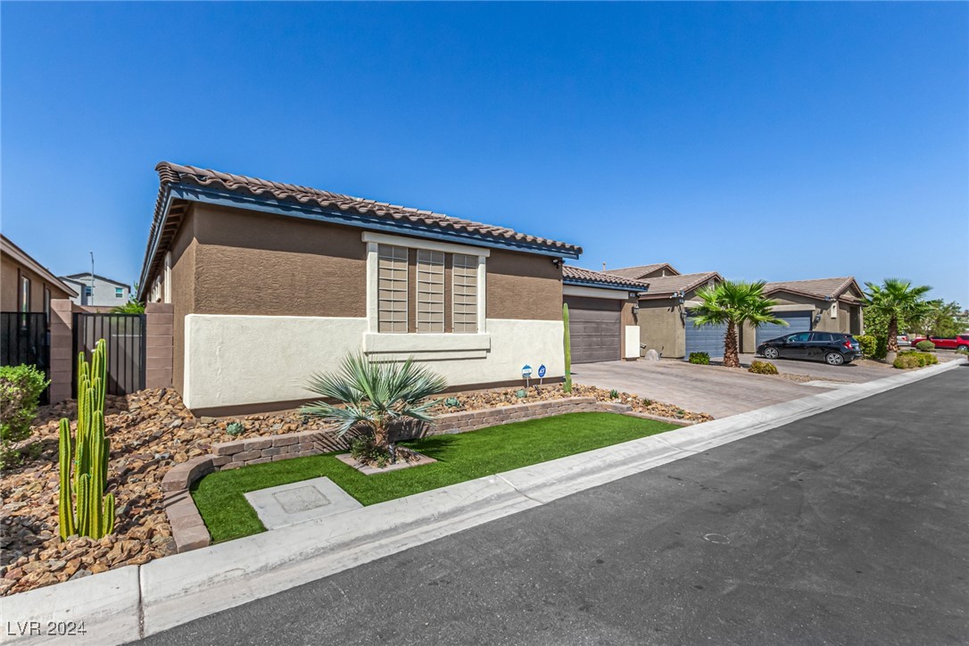 8337 Sonora Del Sol Street, Las Vegas, Nevada image 3