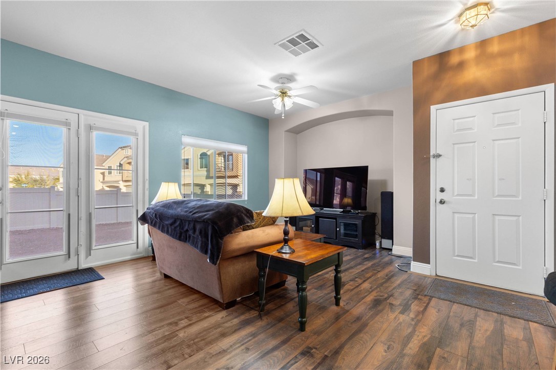 3504 Hazelnut Pine Place 2