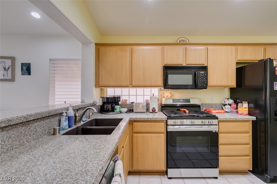 2136 Eagle Sticks Dr. Drive, Henderson, Nevada image 9