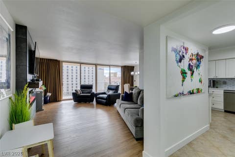 Homes For Sale - 205 E Harmon Avenue #1005<br/> Las Vegas, NV 89169