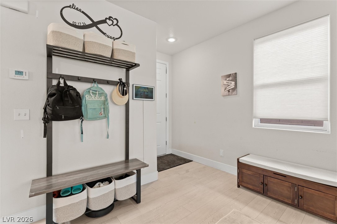 9285 Weeping Water Avenue