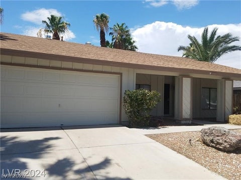 Homes For Sale - 4639 Kristen Lane<br/> Las Vegas, NV 89121