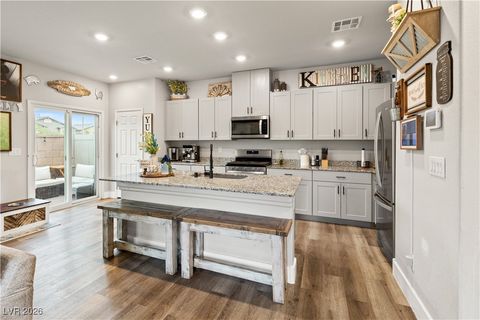 7562 Brody Meadows Street North Las Vegas NV 89084