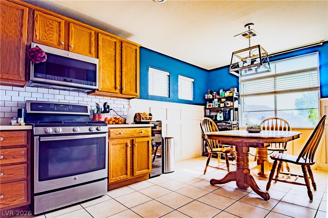 5847 Watercolor Street
