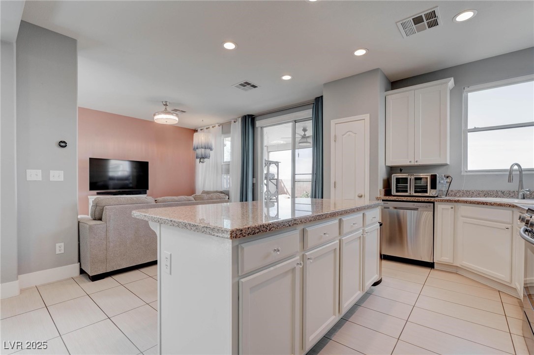 1141 Cactus Rock Street, Henderson, Nevada image 37