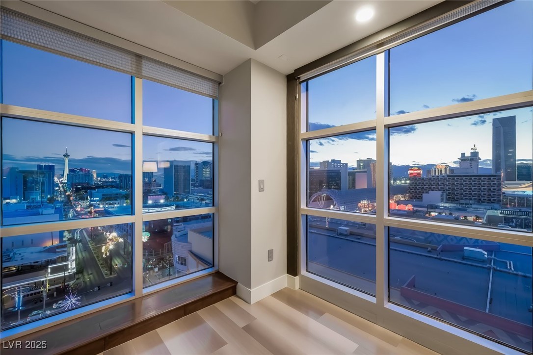 150 Las Vegas Boulevard 1507
