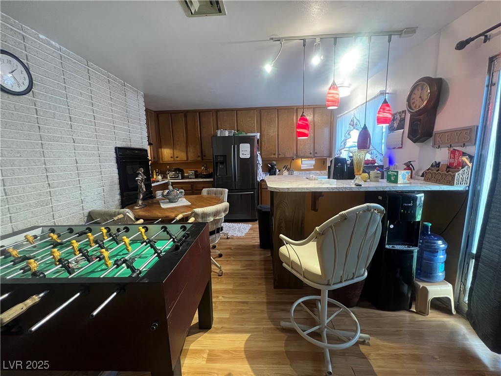 225 Greenbriar Townhouse Way, Las Vegas, Nevada image 4