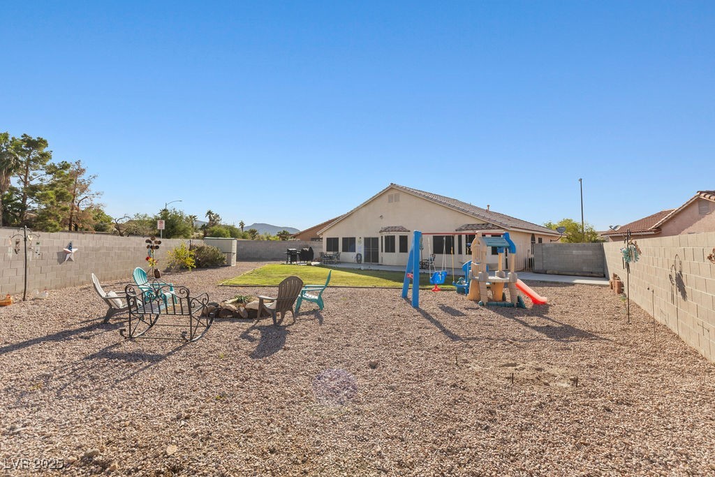 1079 Oak Shade Lane, Henderson, Nevada image 37