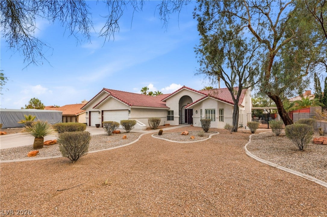 Properties 3 7275 Darby Avenue