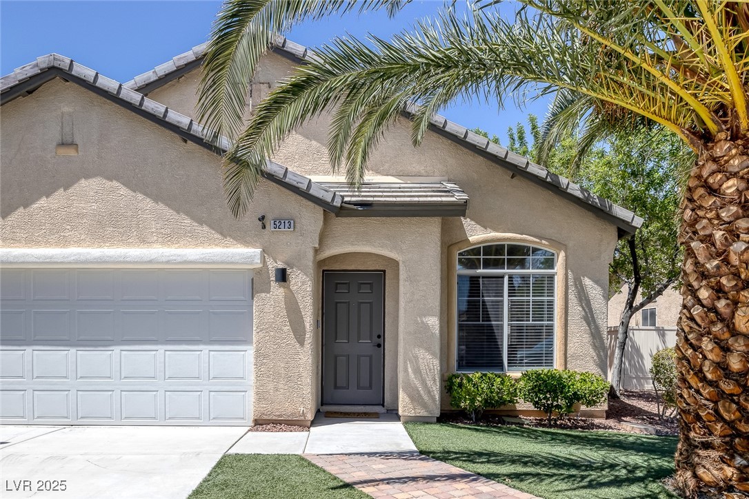5213 Giallo Vista Court