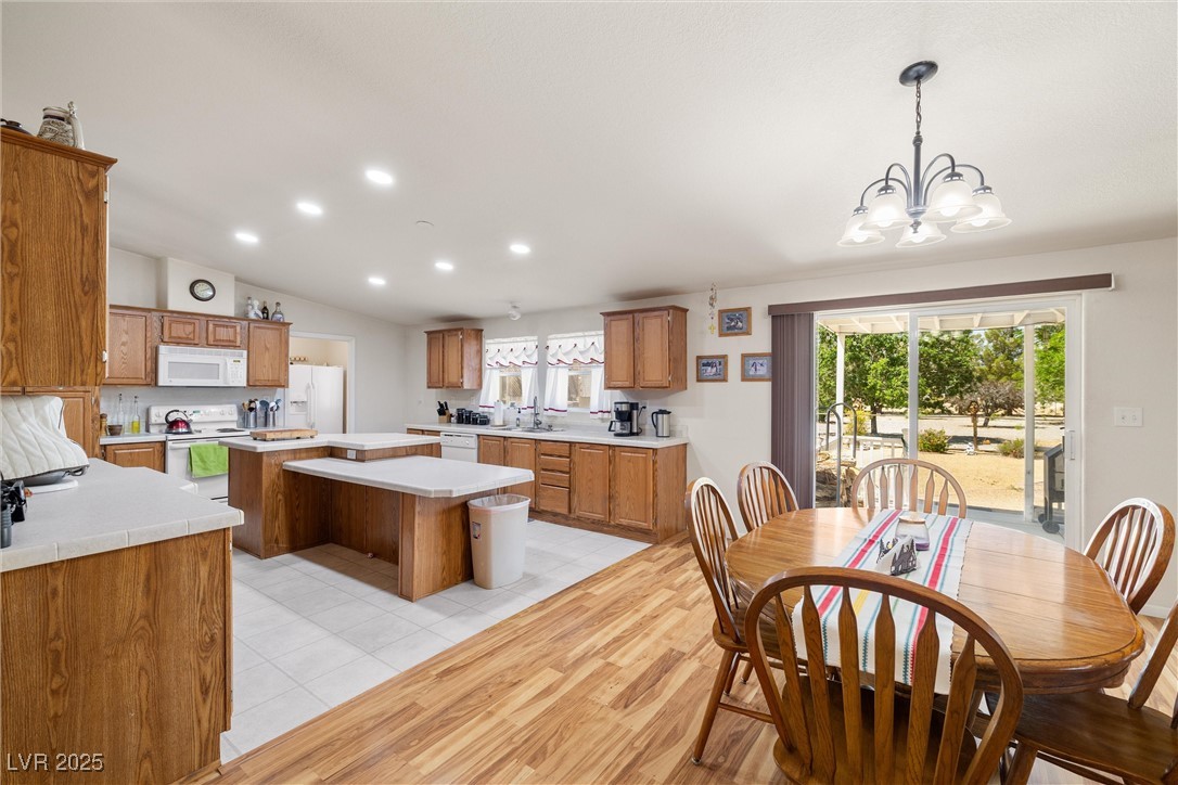 4230 W Prospector Lane, Pahrump, Nevada image 10