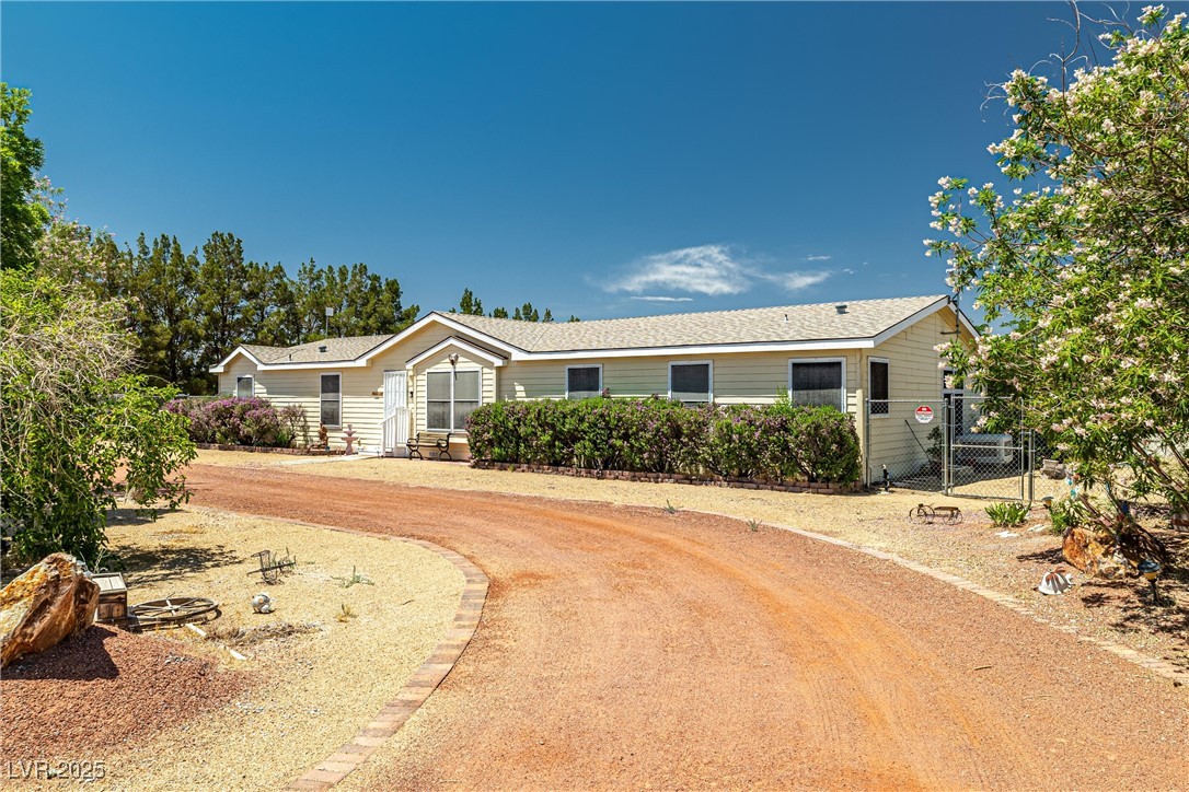 4230 W Prospector Lane, Pahrump, Nevada image 1