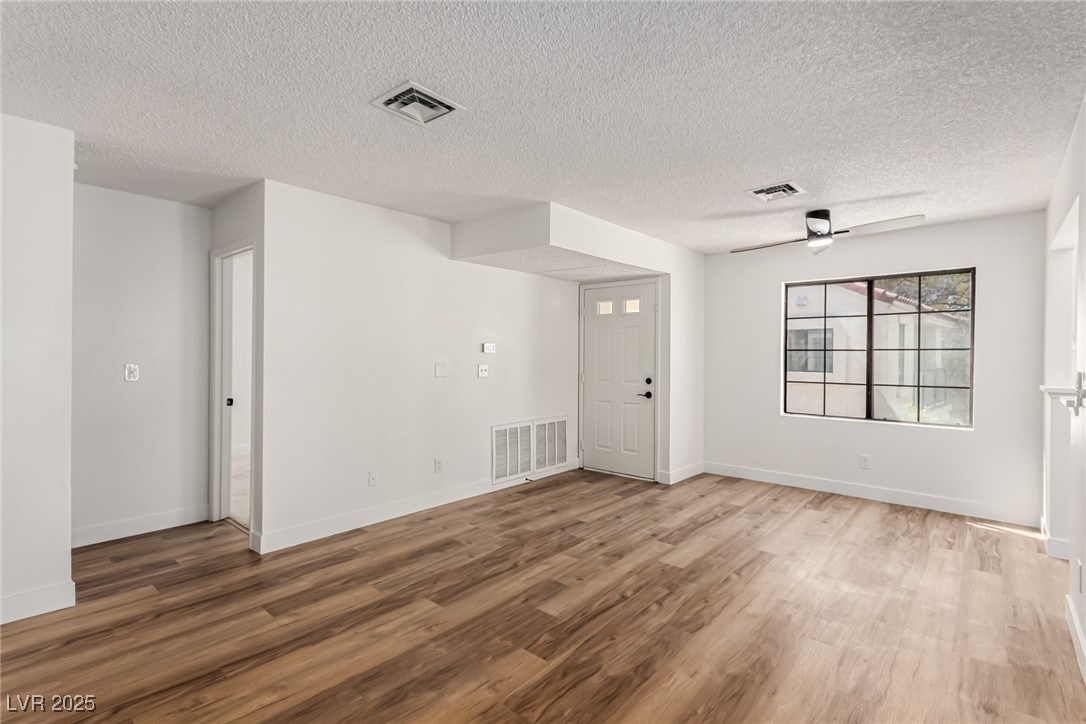 4830 Nara Vista Way 201
