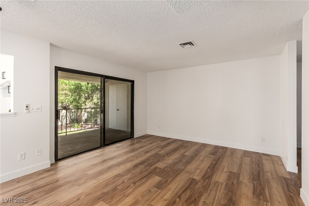 4830 Nara Vista Way 201