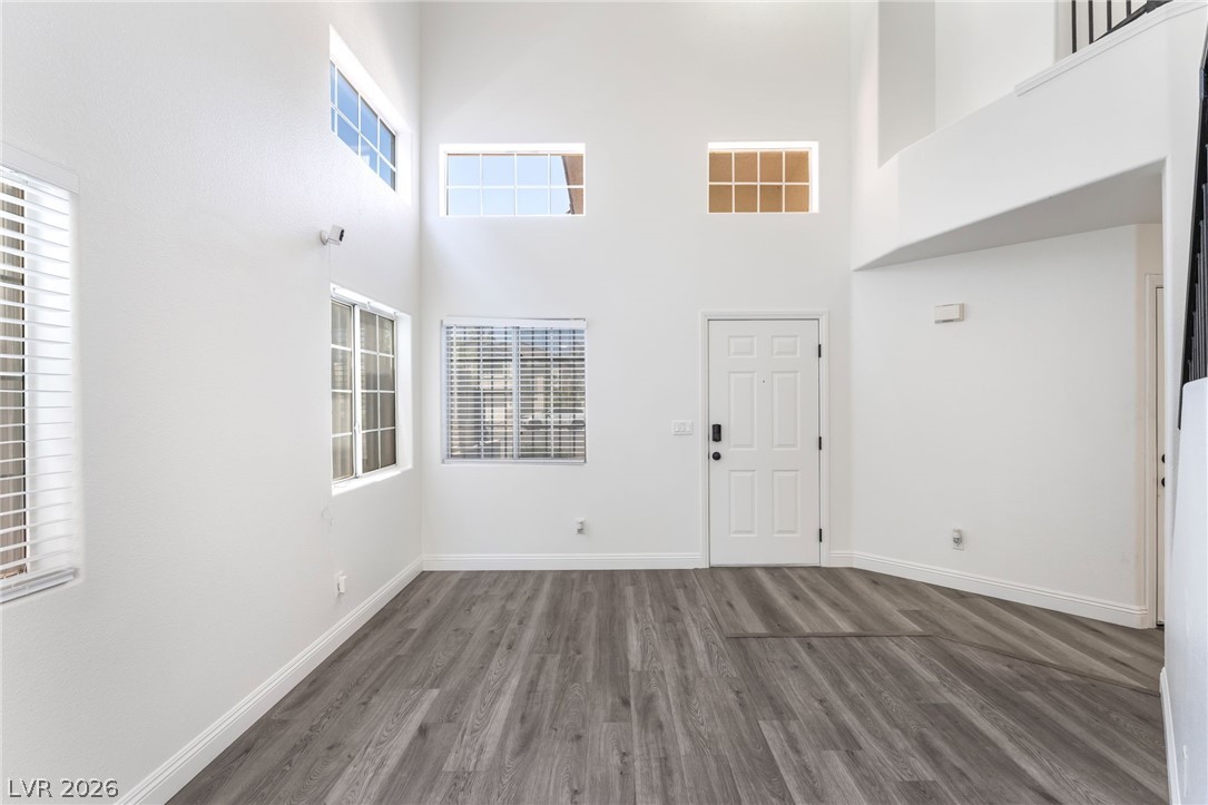 9433 Oxford Wine Court