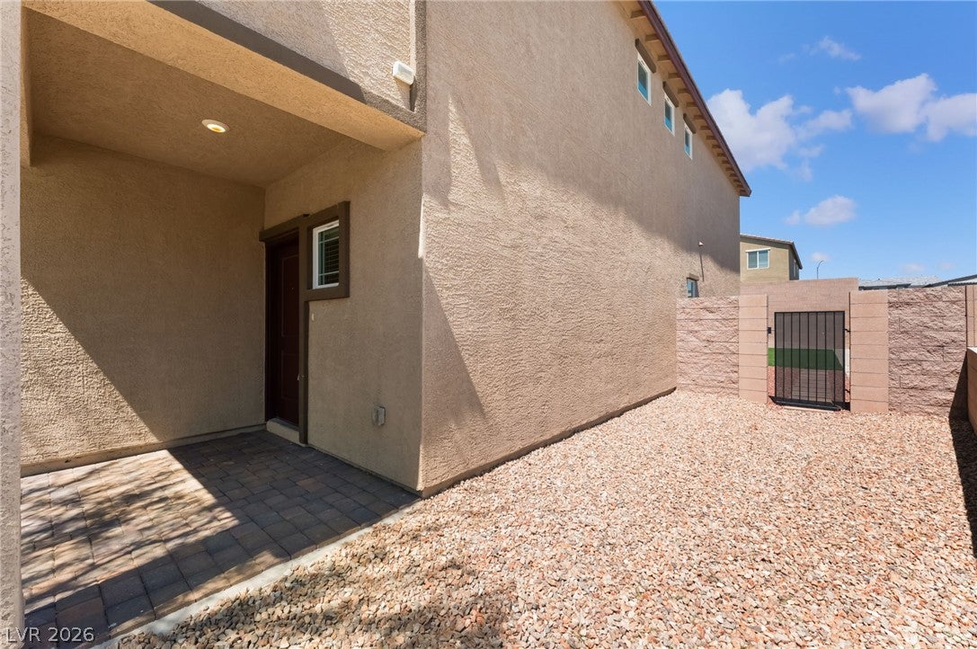 10748 Wild Poppy Avenue