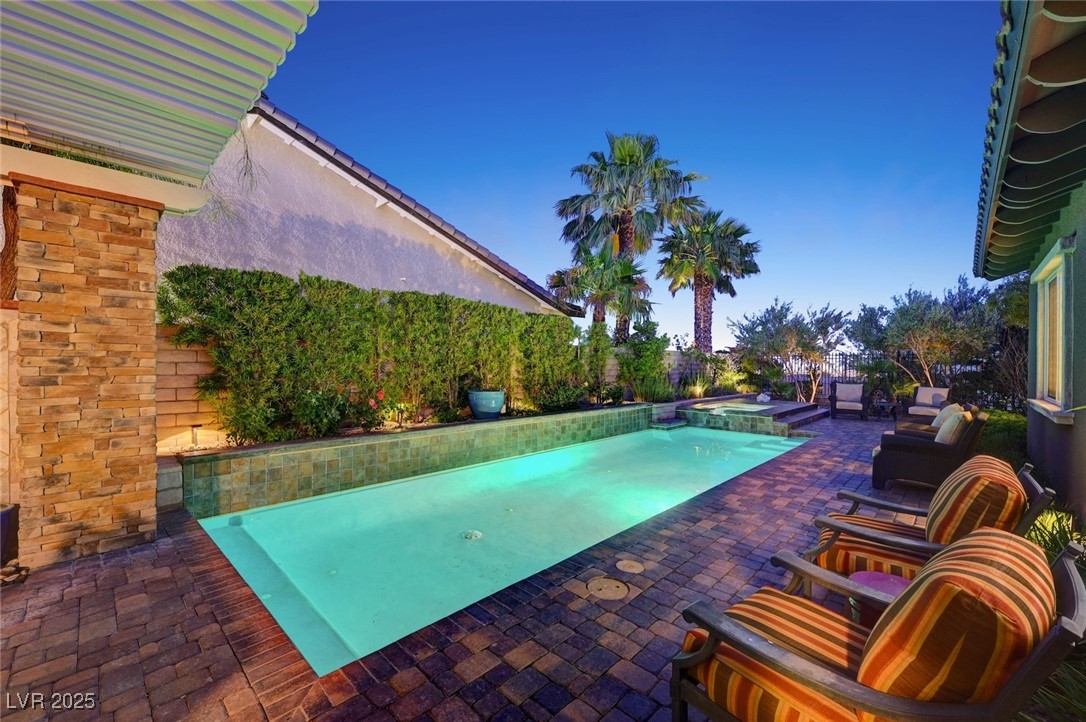 Properties 4 748 Puerto Real Court
