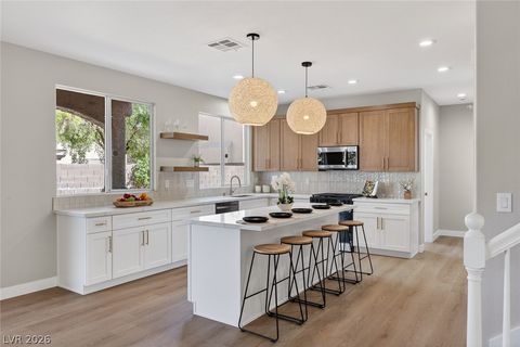 Homes For Sale - 1000 Snow Bunting Court<br/> Henderson, NV 89002